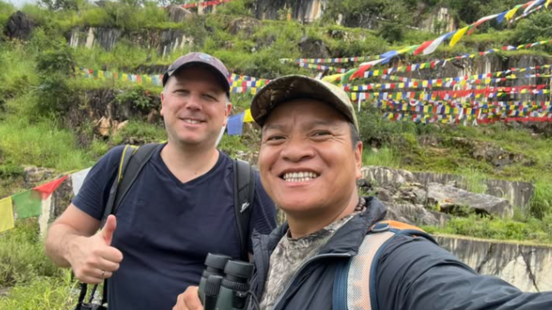 8 Days bird watching tour in Kathmandu Valley and Chitwan with diverse Himalayan and lowland bird species