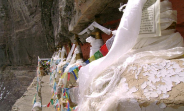 Kailash Manasarovar Helicopter Tour – 11 Days aerial view of Mount Kailash and Lake Manasarovar