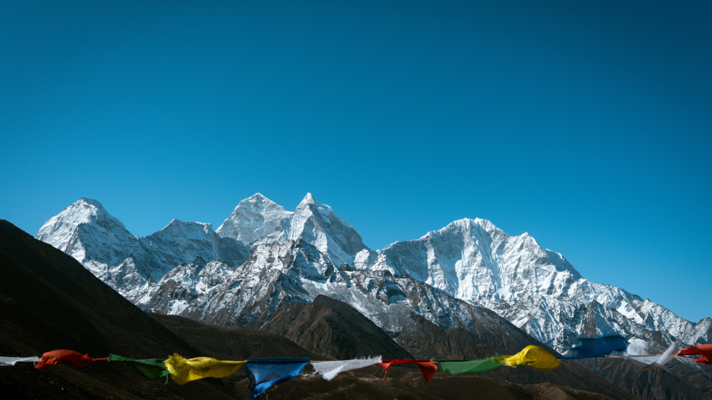 Everest Three Pass Trek – 20-day Himalayan trekking adventure with Kongma La, Cho La, and Renjo La passes.