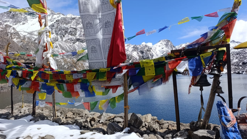 Gosaikunda Trek Guide 2026 showing trekkers hiking toward the sacred Gosaikunda Lake in Langtang National Park, Nepal.
