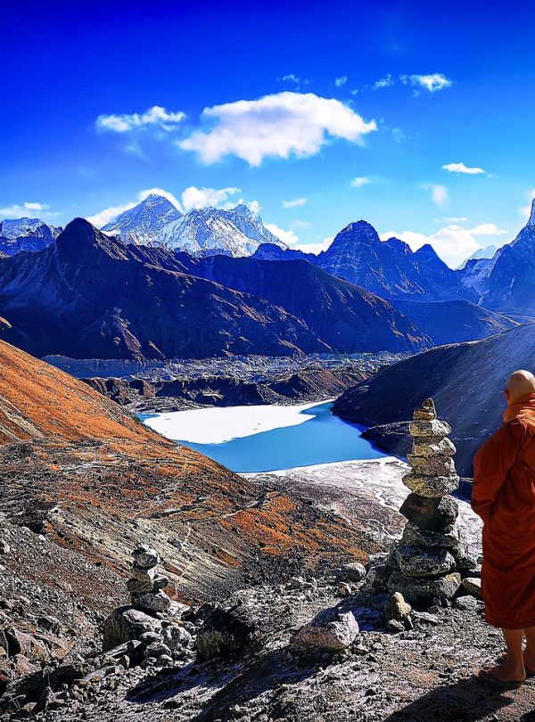 everest base camp, nepal, monk, buddhist, mountain, himalaya, nature, landscape, blue camping